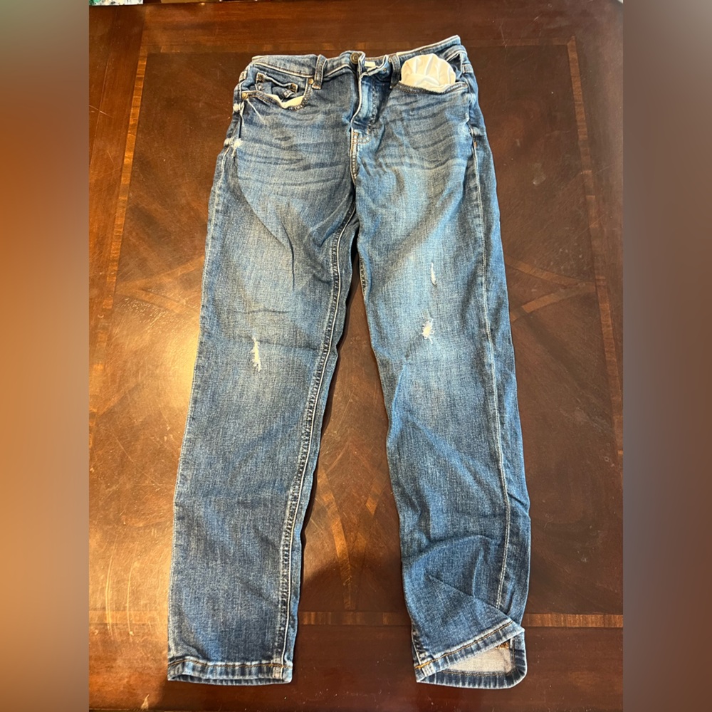 Eunina Relaxed Fit Blue Jeans
